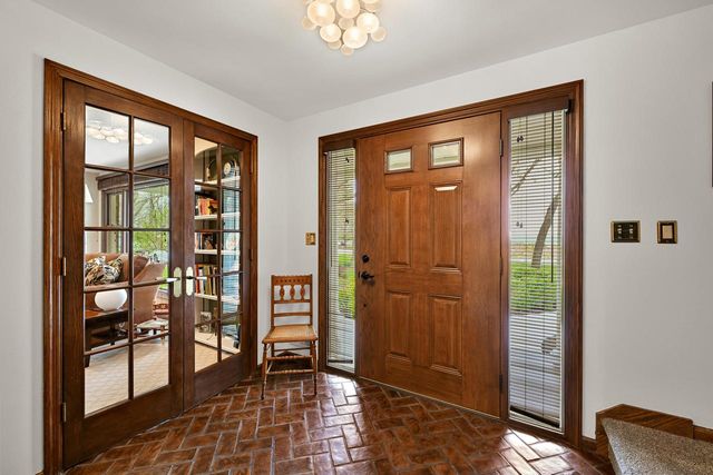8710 Lakeshore DRIVE, Pleasant Prairie, WI 53158