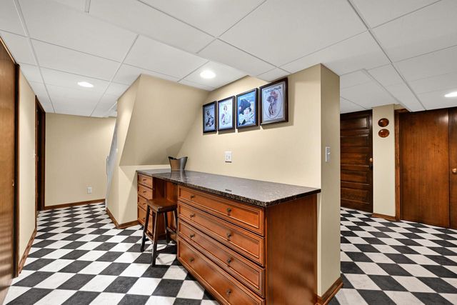 8710 Lakeshore DRIVE, Pleasant Prairie, WI 53158