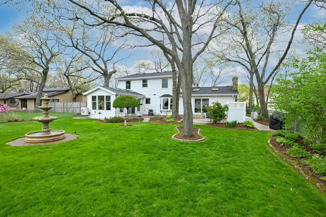 8710 Lakeshore DRIVE, Pleasant Prairie, WI 53158