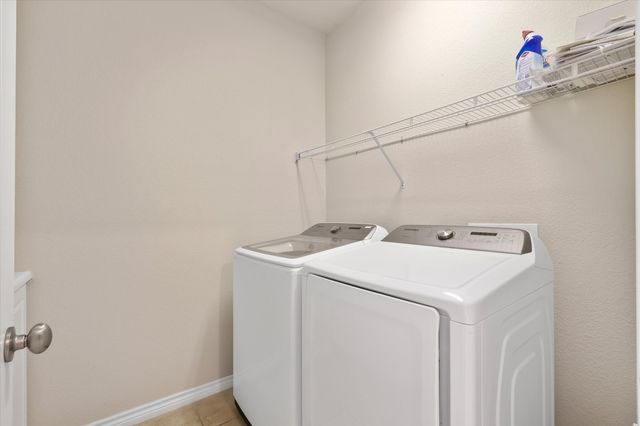 13900 Noel Road 6, Dallas, TX 75240