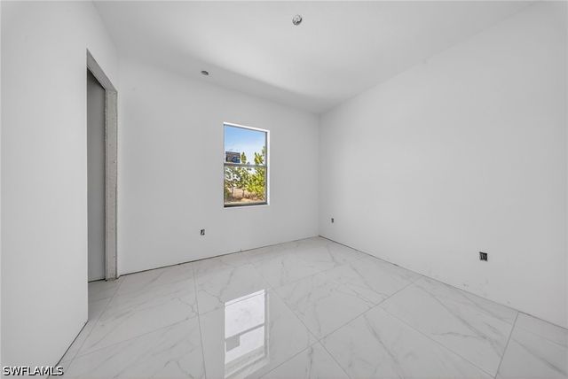 1213 Dodwin ST E, Lehigh Acres, FL 33974