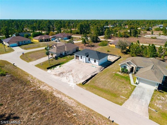 1213 Dodwin ST E, Lehigh Acres, FL 33974