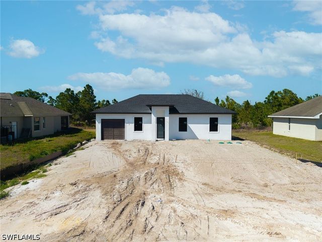 1213 Dodwin ST E, Lehigh Acres, FL 33974