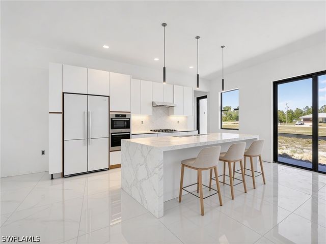 1213 Dodwin ST E, Lehigh Acres, FL 33974