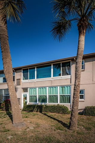 2 CAUSEWAY BOULEVARD 208, Dunedin, FL 34698