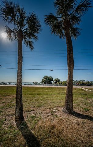 2 CAUSEWAY BOULEVARD 208, Dunedin, FL 34698