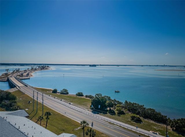 2 CAUSEWAY BOULEVARD 208, Dunedin, FL 34698