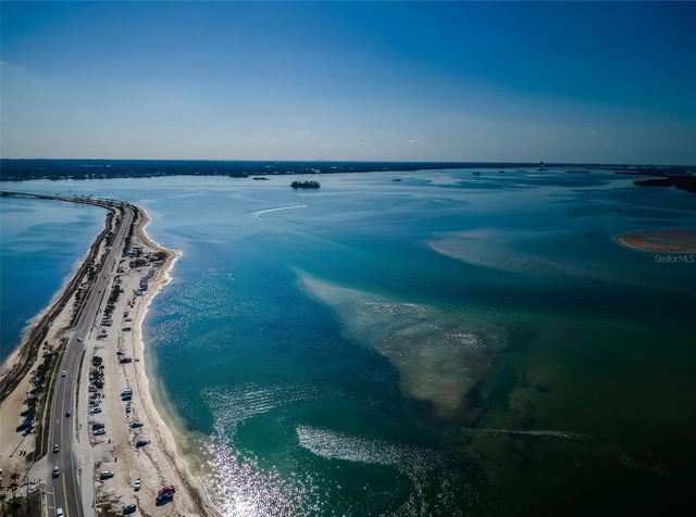 2 CAUSEWAY BOULEVARD 208, Dunedin, FL 34698