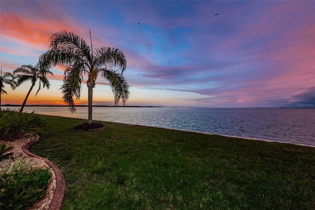 2 CAUSEWAY BOULEVARD 208, Dunedin, FL 34698