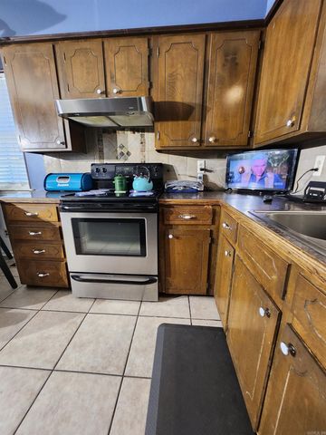 12413 Pleasant Forest Drives, Little Rock, AR 72212