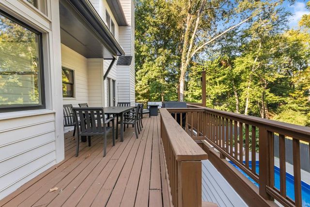 160 Ludwell Court, Johns Creek, GA 30022