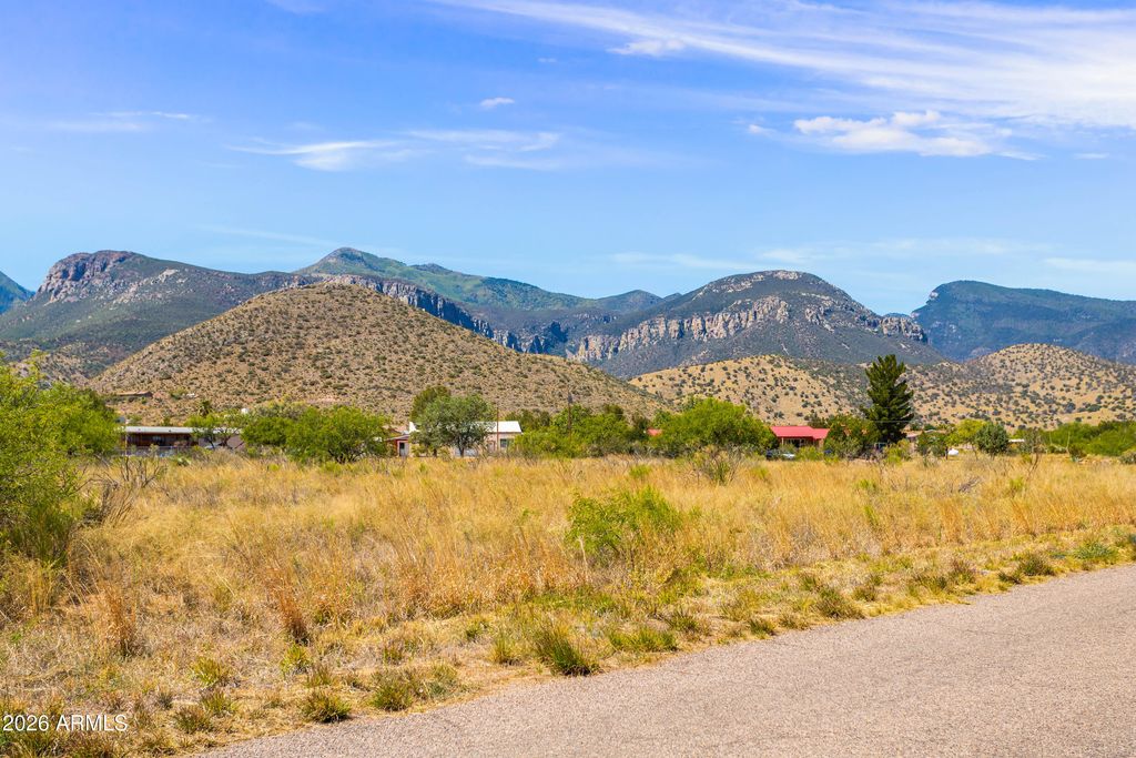 Image 2 of property listing at TBD E Keeling Road D, Hereford, AZ 85615