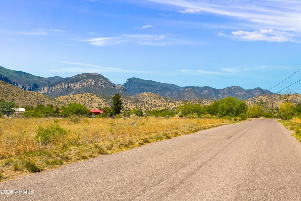 Image 4 of property listing at TBD E Keeling Road D, Hereford, AZ 85615
