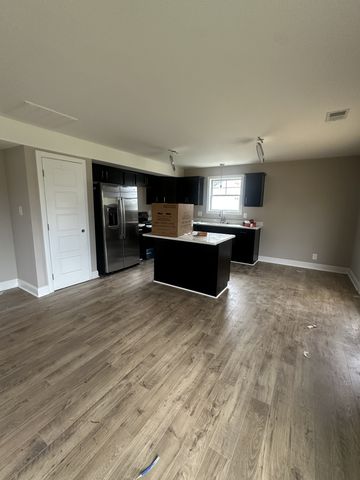 150 Cardinal Creek, Clarksville, TN 37040