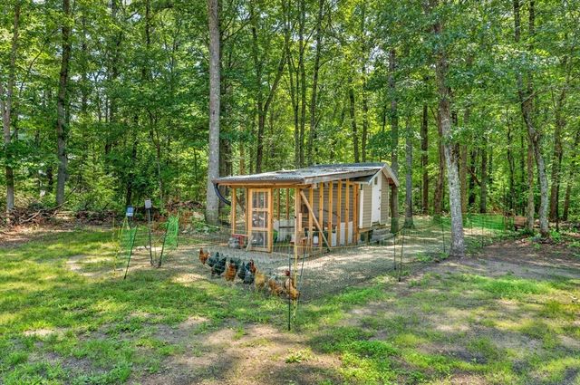 112 Spruce St, Middleboro, MA 02346