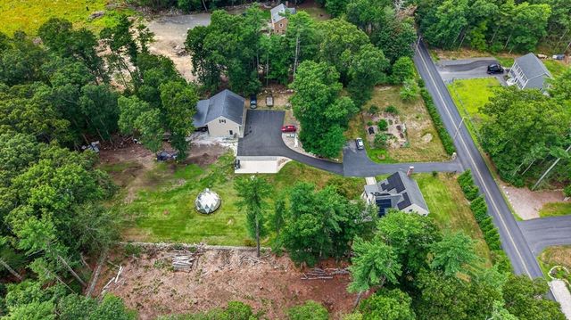 112 Spruce St, Middleboro, MA 02346