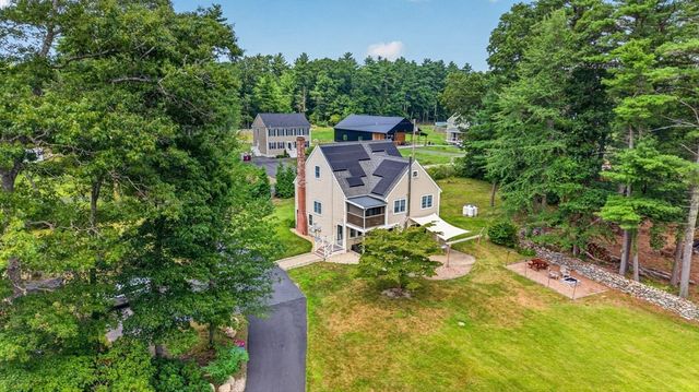 112 Spruce St, Middleboro, MA 02346