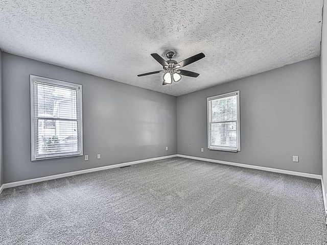 211 Mill Pointe Drive, Dallas, GA 30157