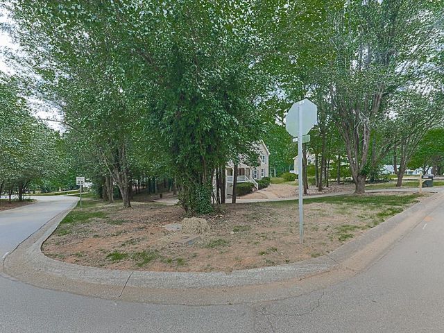 211 Mill Pointe Drive, Dallas, GA 30157