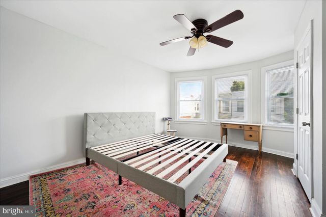 32 S CRICKET TER, Ardmore, PA 19003
