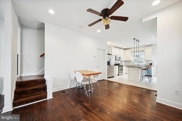 32 S CRICKET TER, Ardmore, PA 19003