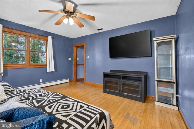 1550 WOODLAND AVE, Folcroft, PA 19032