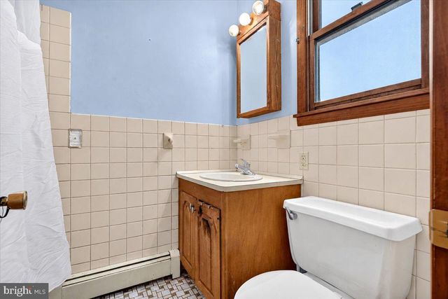 1550 WOODLAND AVE, Folcroft, PA 19032