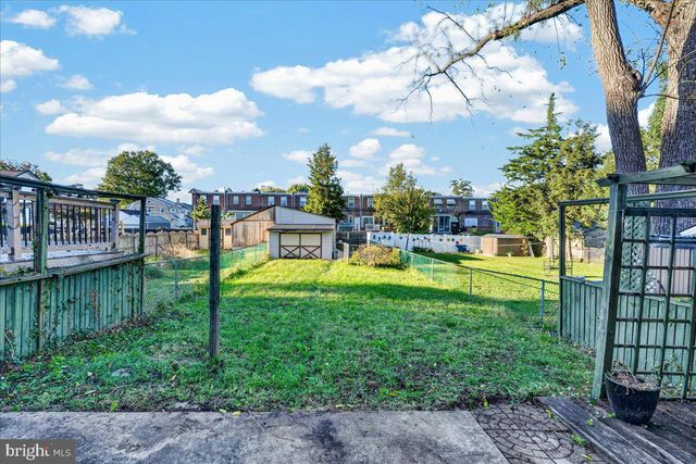 1550 WOODLAND AVE, Folcroft, PA 19032