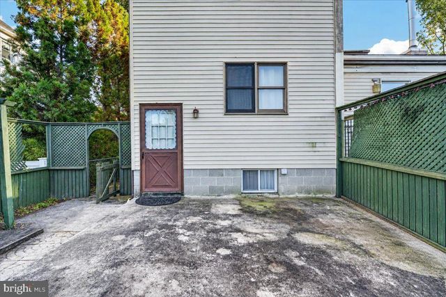1550 WOODLAND AVE, Folcroft, PA 19032