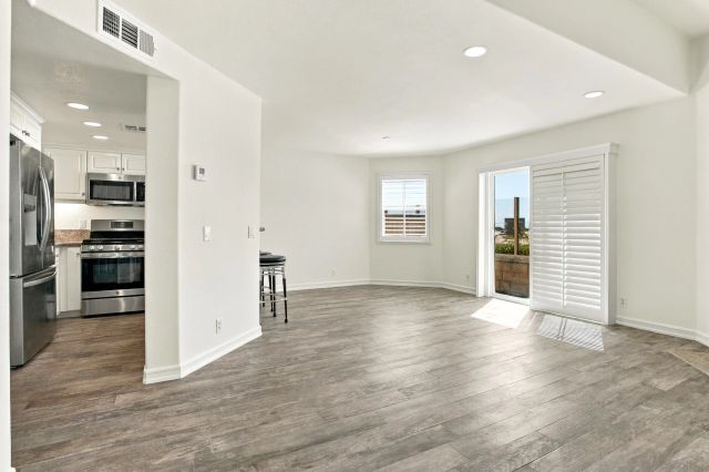 555 Eaton Street G, Oceanside, CA 92054