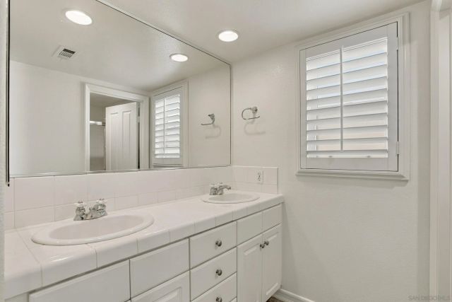 555 Eaton Street G, Oceanside, CA 92054