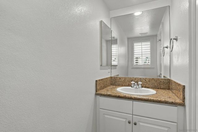 555 Eaton Street G, Oceanside, CA 92054