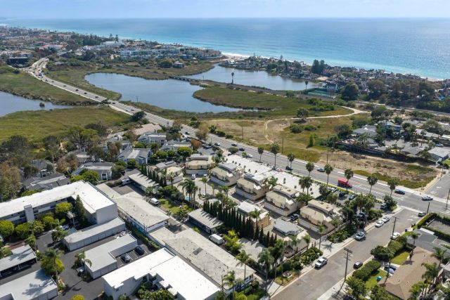 555 Eaton Street G, Oceanside, CA 92054