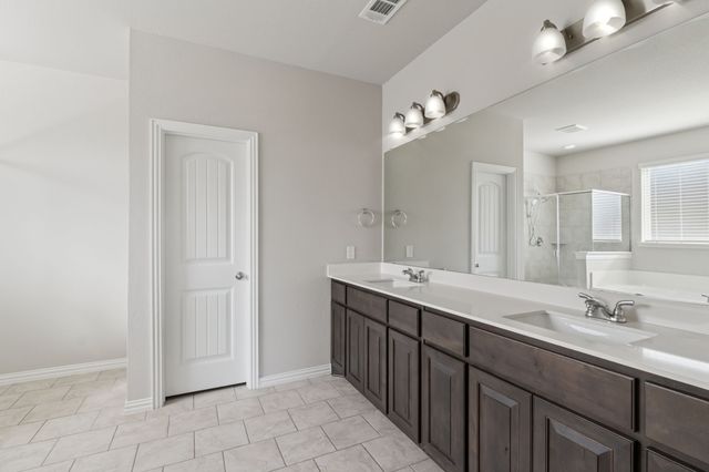 792 Brookside Drive, Springtown, TX 76082
