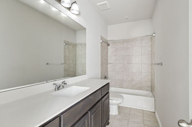792 Brookside Drive, Springtown, TX 76082
