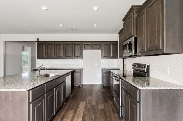 792 Brookside Drive, Springtown, TX 76082