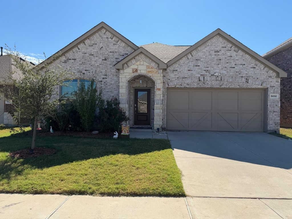 5832 Pensby Drive, Celina, TX 76227