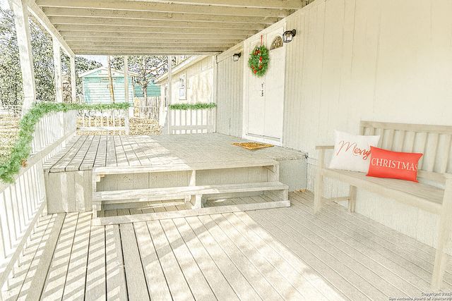 4207 Waterwood Pass, Elmendorf, TX 78112