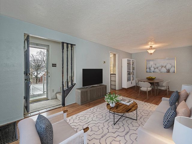 852 MIDDLE, Baldwin Twp, PA 15234
