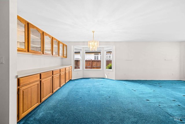 3011 E Rivernest Dr, Boise, ID 83706