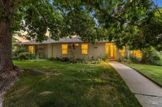 3011 E Rivernest Dr, Boise, ID 83706