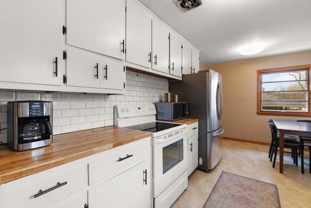 4321 Hegg Avenue, Madison, WI 53716