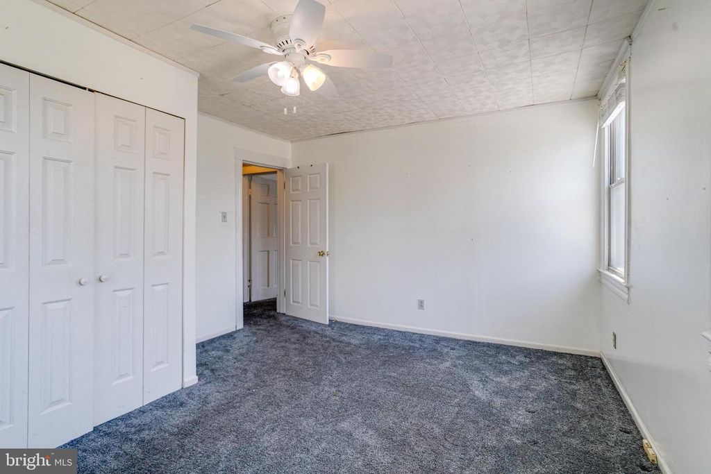 Image 32 of property listing at 8421 OLD HARFORD, Parkville, MD 21234