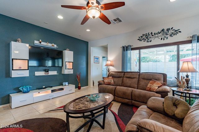 5025 W BUCKSKIN Drive, Eloy, AZ 85131