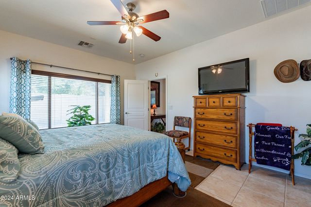 5025 W BUCKSKIN Drive, Eloy, AZ 85131