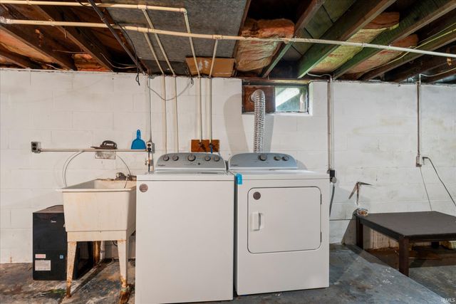 1218 Kinyon Street, South Bend, IN 46616
