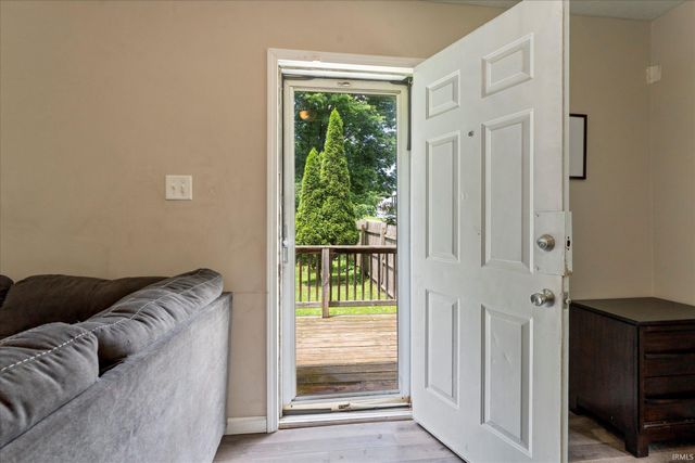 1218 Kinyon Street, South Bend, IN 46616