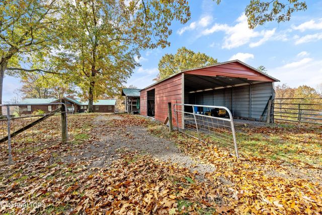 235 Davidson Hollow Rd, Heiskell, TN 37754