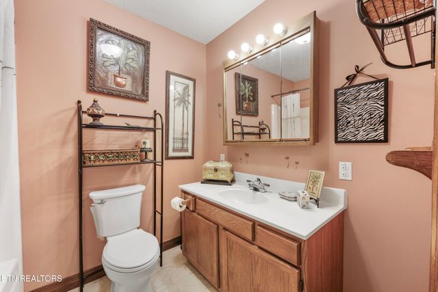 235 Davidson Hollow Rd, Heiskell, TN 37754