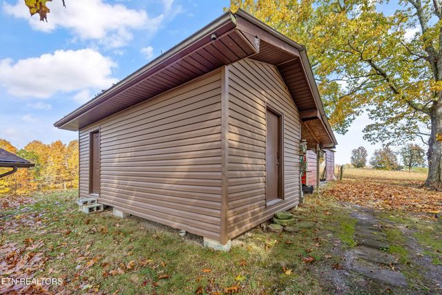 235 Davidson Hollow Rd, Heiskell, TN 37754